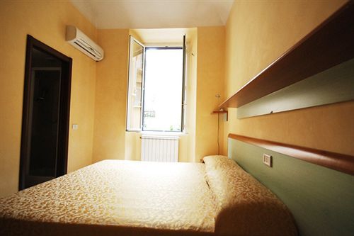 Emanuela Hostel Rom